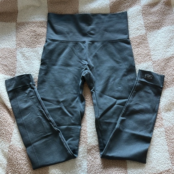 Set Active Leggings - Picture 2 of 3